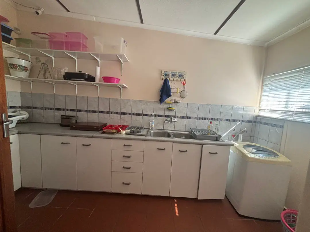 Kitchen: Laundry and scullery