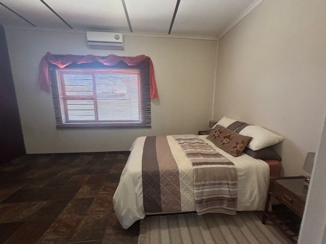 Bedrooms: Bedroom